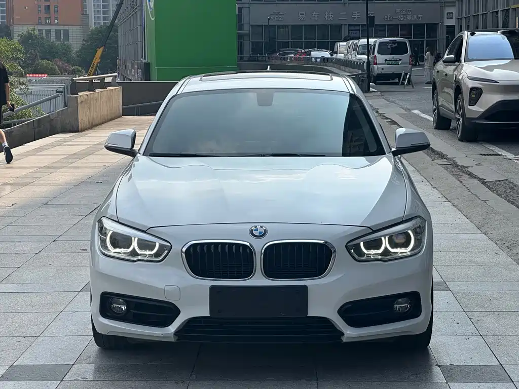 BMW 1 Series (Import) — фото 2