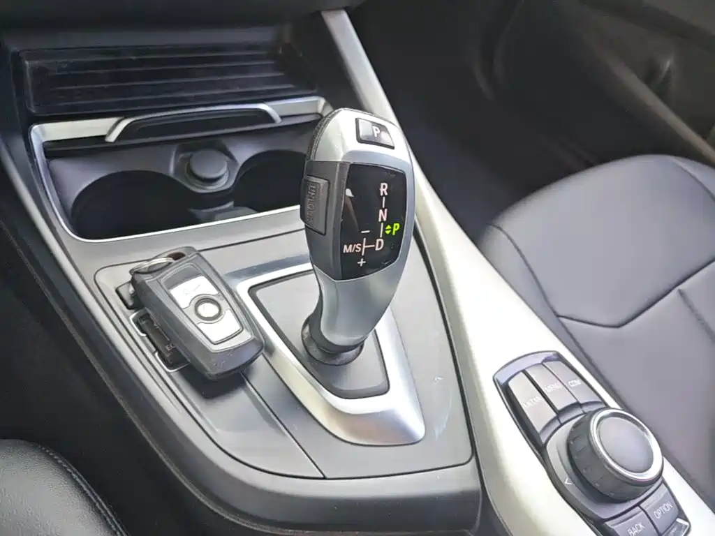 BMW 1 Series (Import) — фото 14
