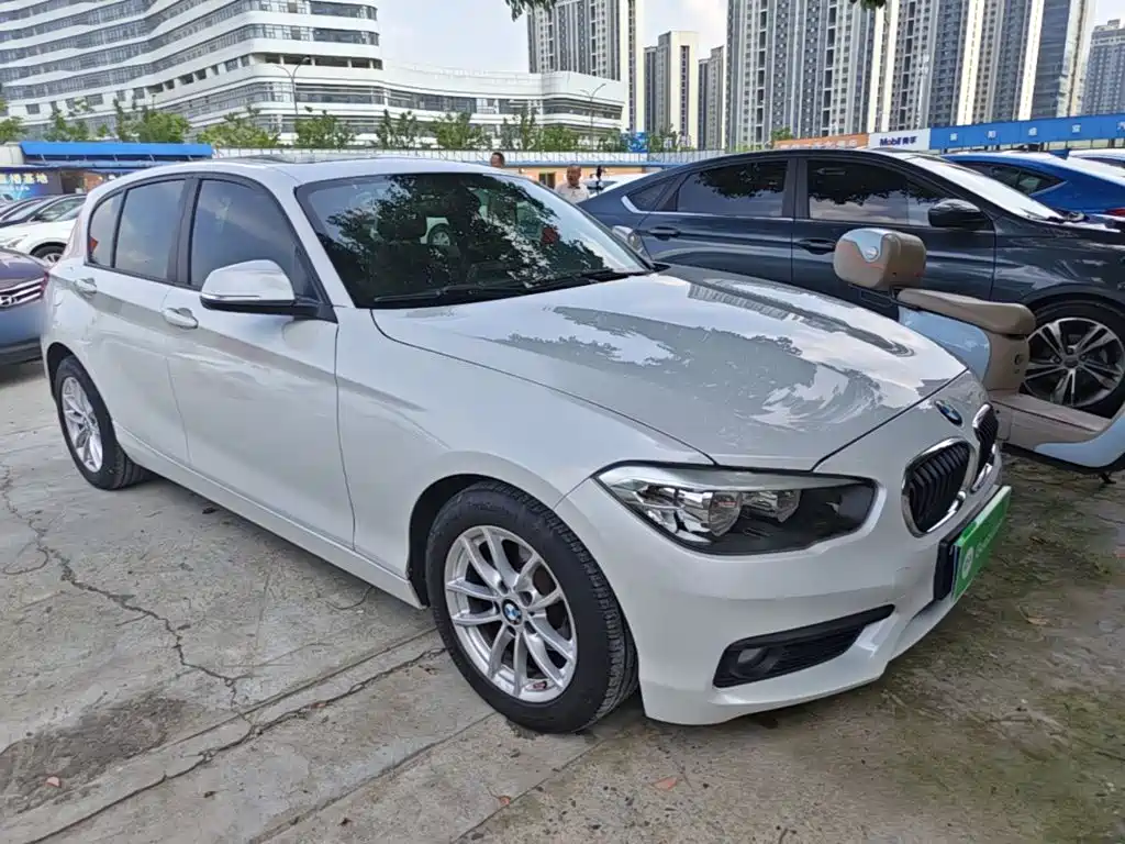 BMW 1 Series (Import) — фото 4
