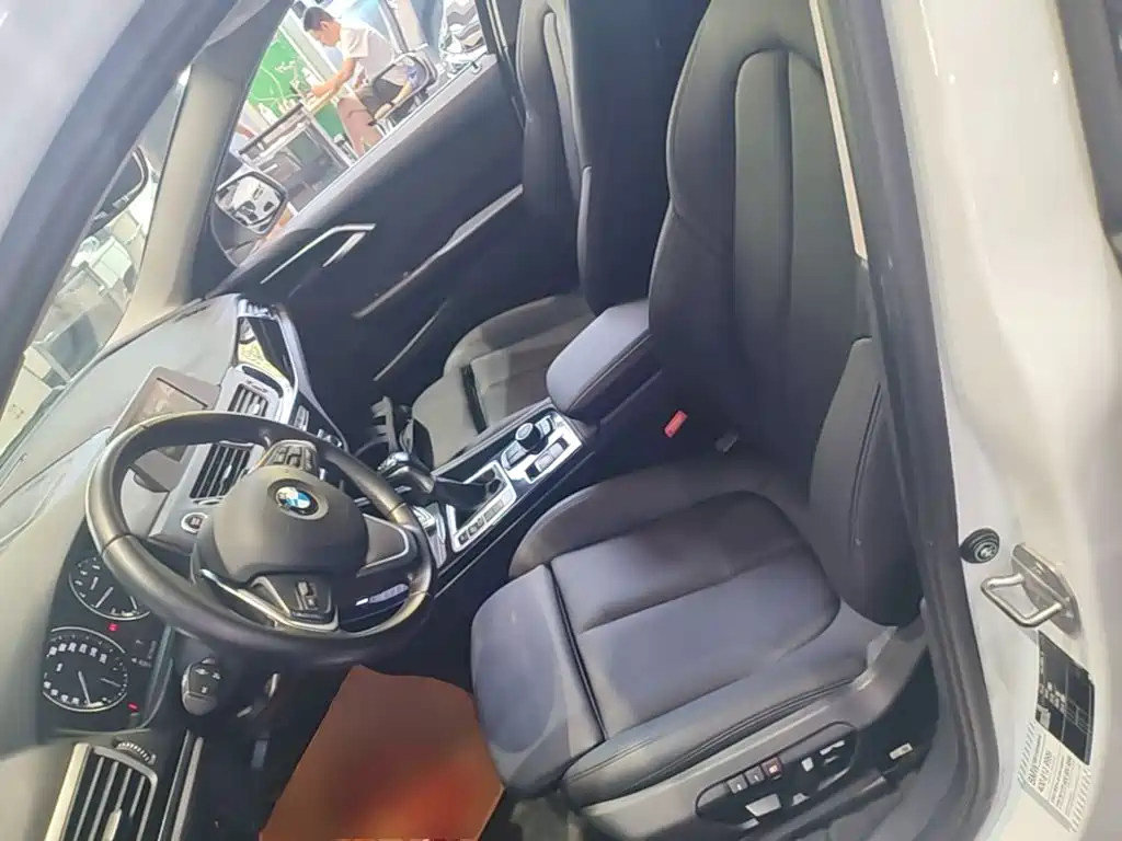 BMW 1 Series — фото 15