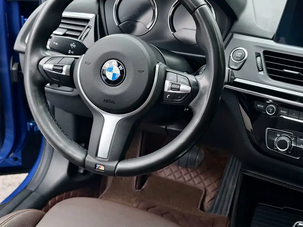 BMW 1 Series — фото 11