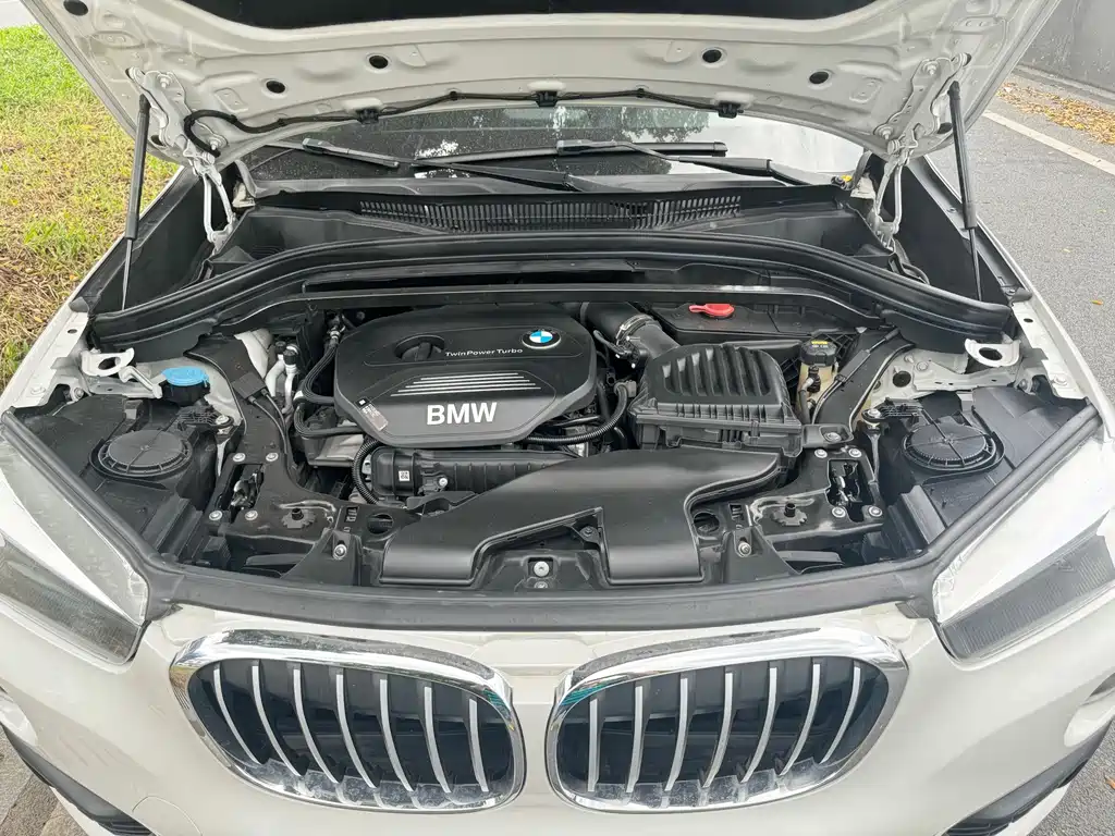BMW X1 — фото 14
