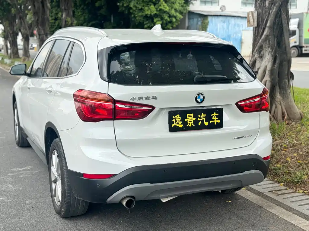 BMW X1 — фото 16