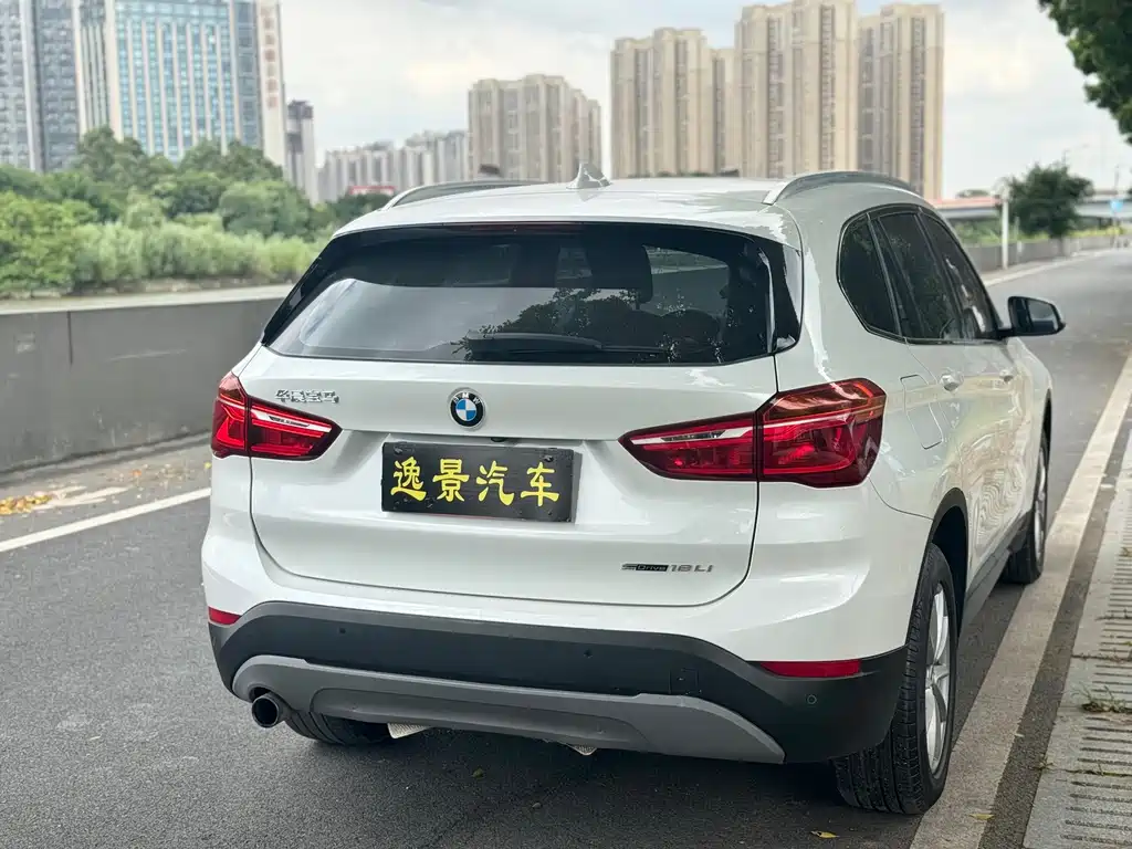 BMW X1 — фото 17
