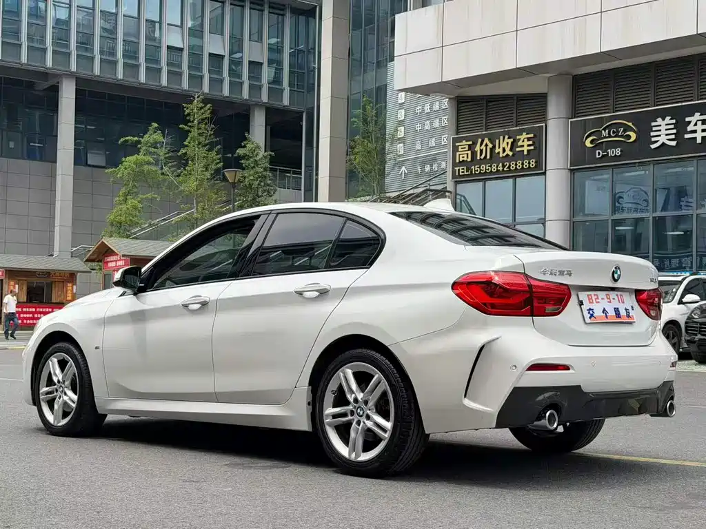 BMW 1 Series — фото 7