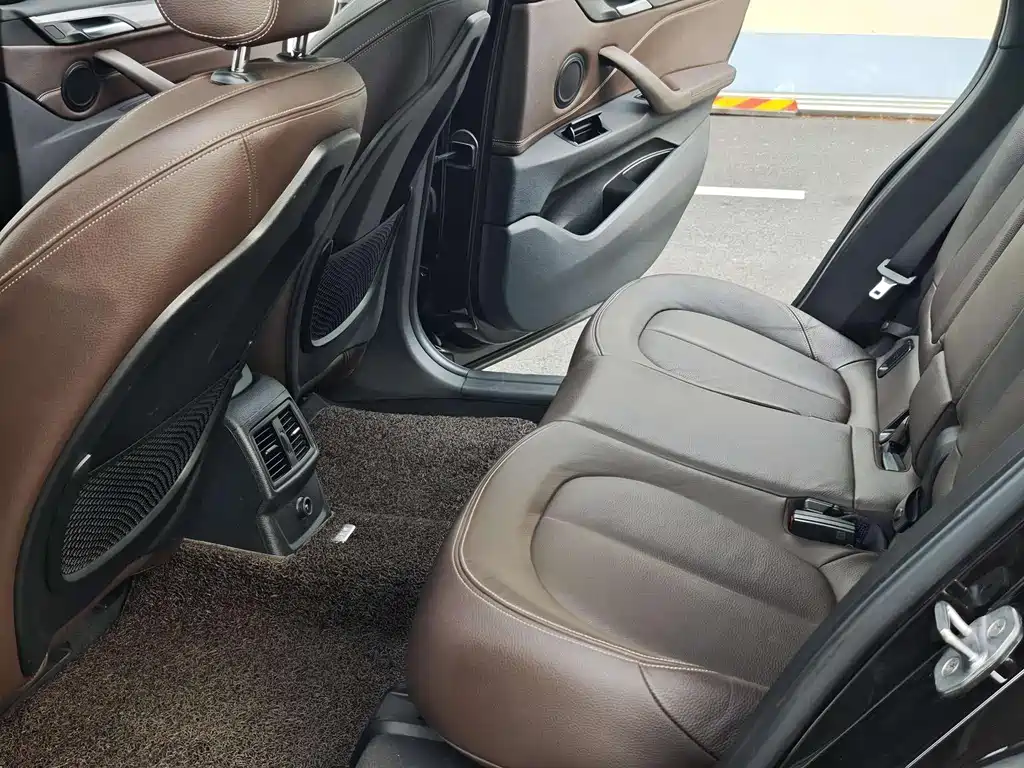 BMW X1 New Energy — фото 3