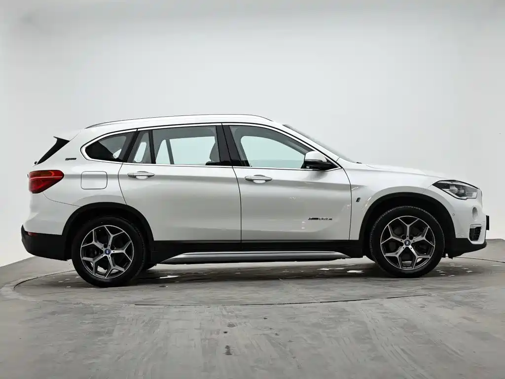 BMW X1 New Energy — фото 5