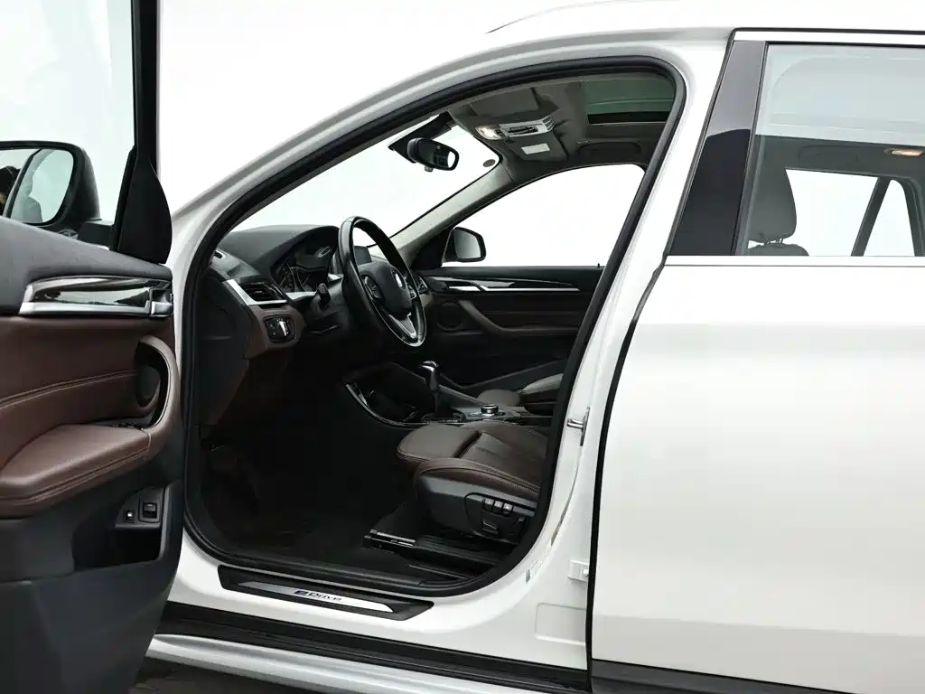 BMW X1 New Energy — фото 10