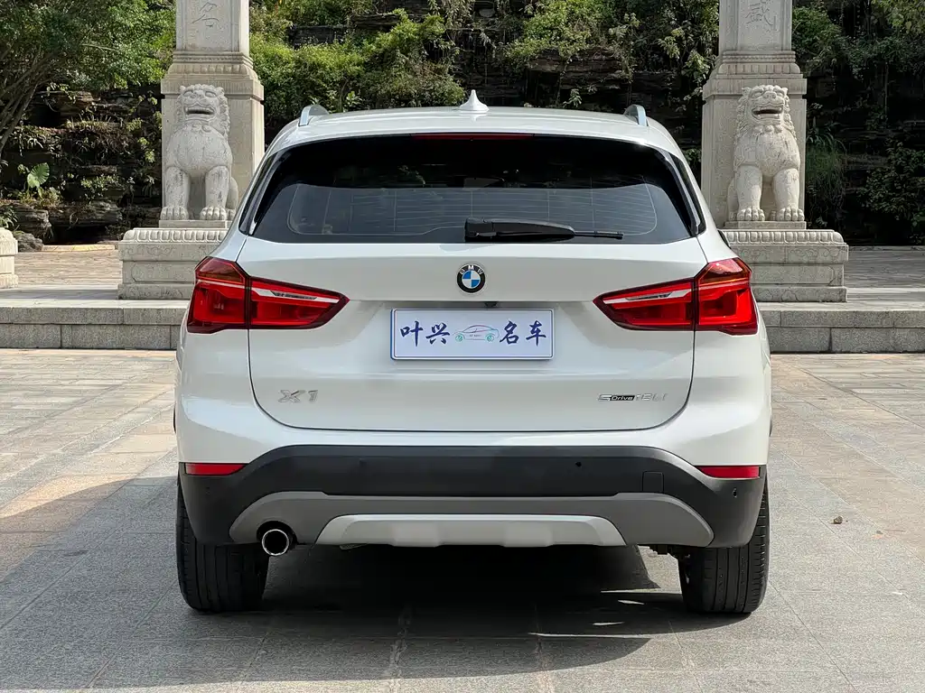 BMW X1 — фото 16