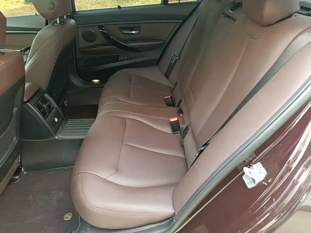 BMW 3 Series — фото 17