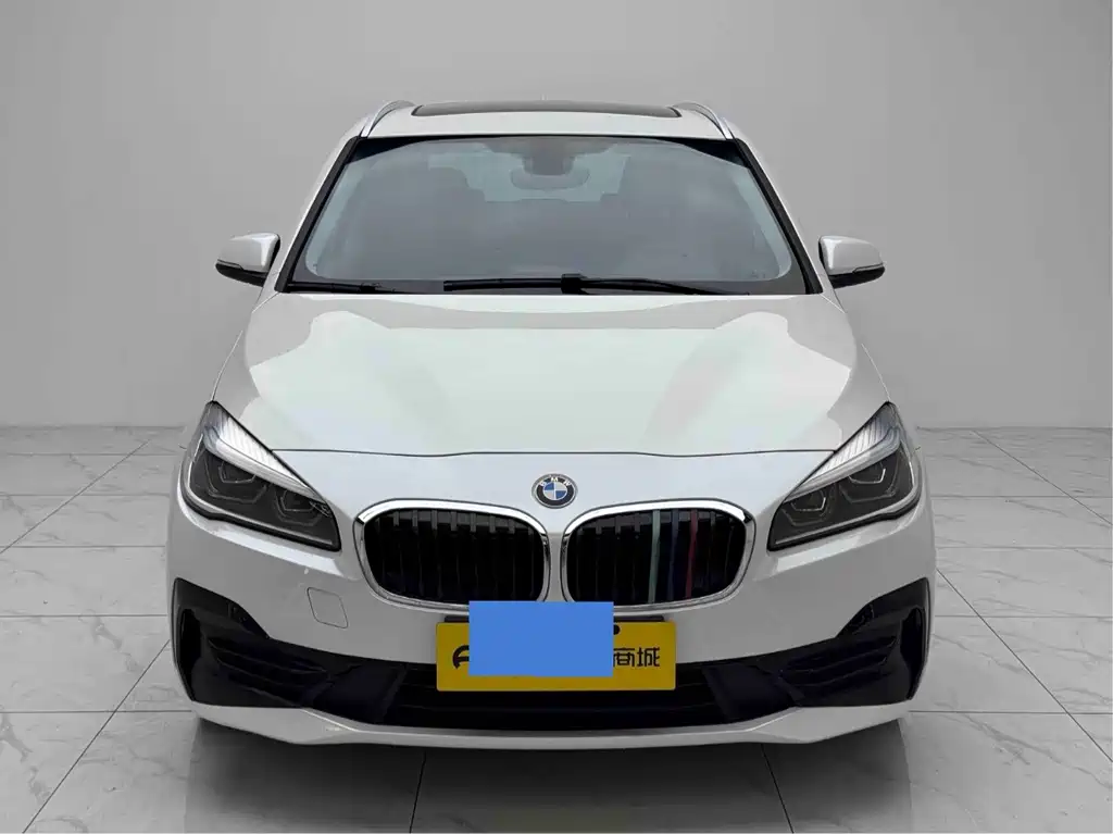 BMW 2 Series Active Tourer — фото 2