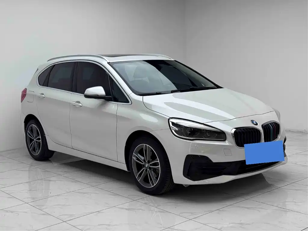 BMW 2 Series Active Tourer — фото 3