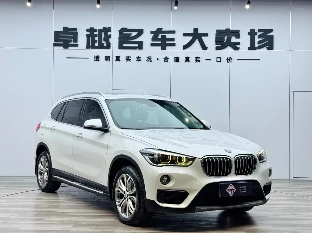 BMW X1 — фото 3