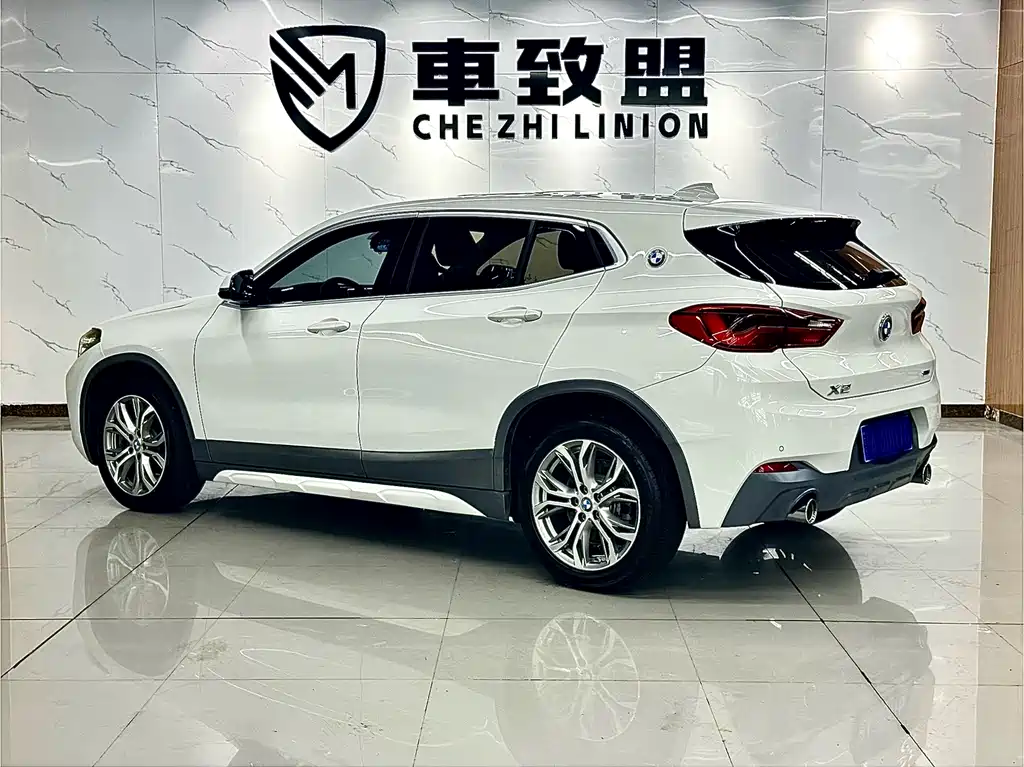 BMW X2 (Import) — фото 6