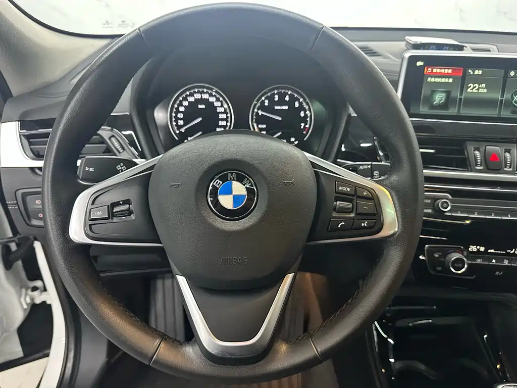 BMW X2 (Import) — фото 9