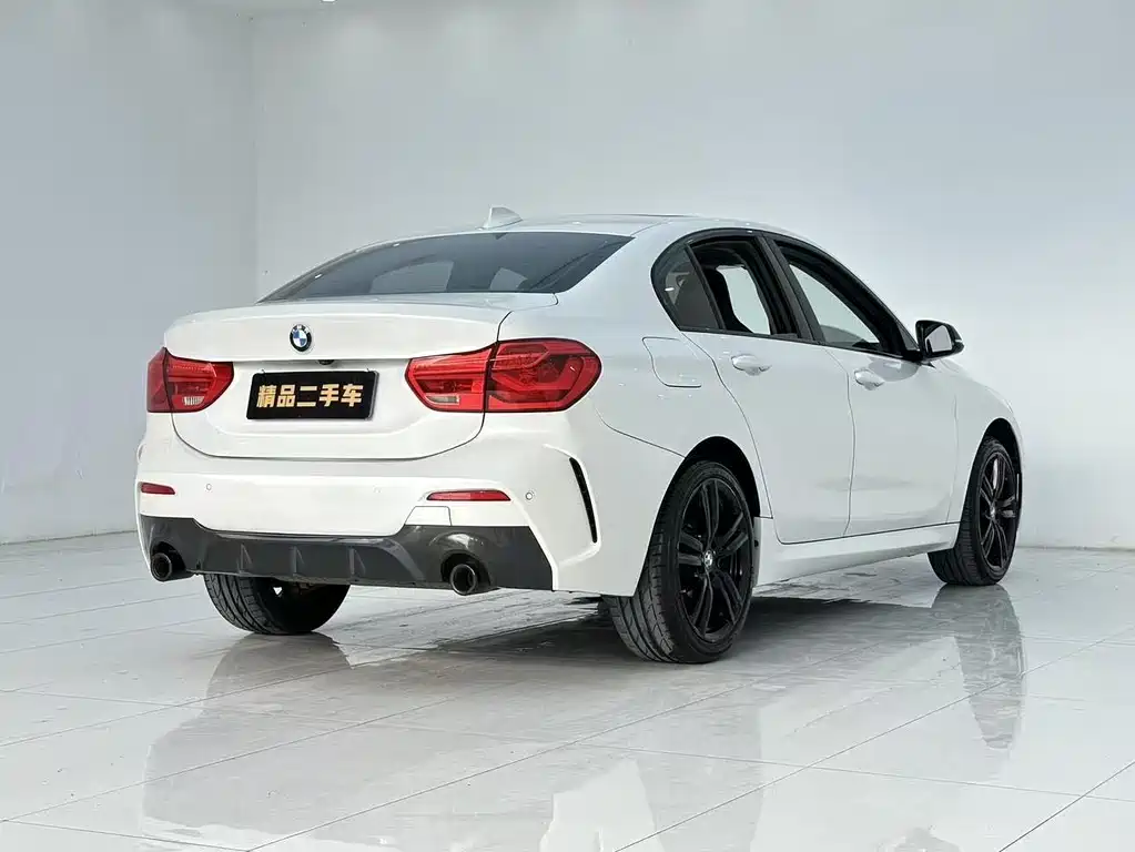 BMW 1 Series — фото 11