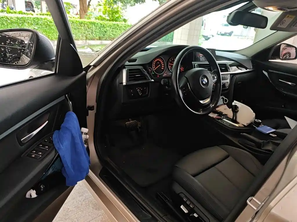 BMW 3 Series — фото 14