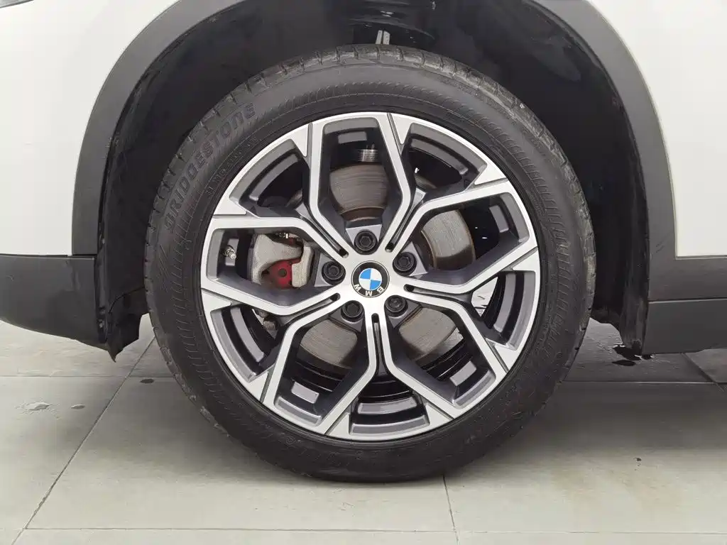 BMW X1 — фото 17