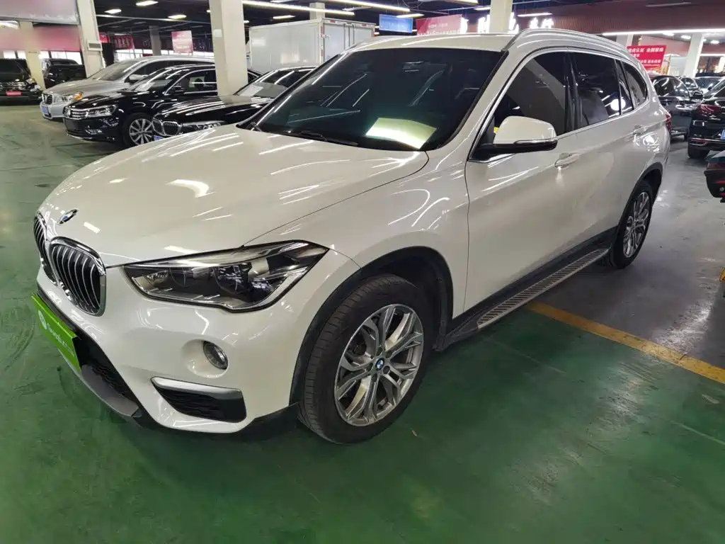 BMW X1 — фото 21