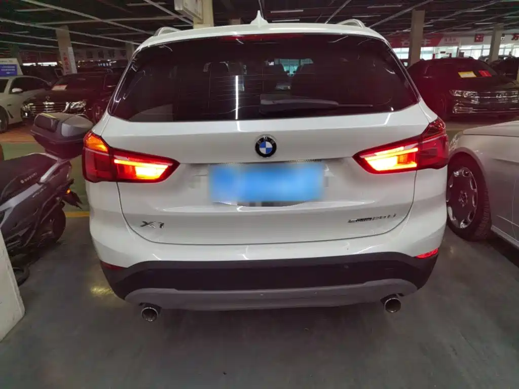 BMW X1 — фото 22