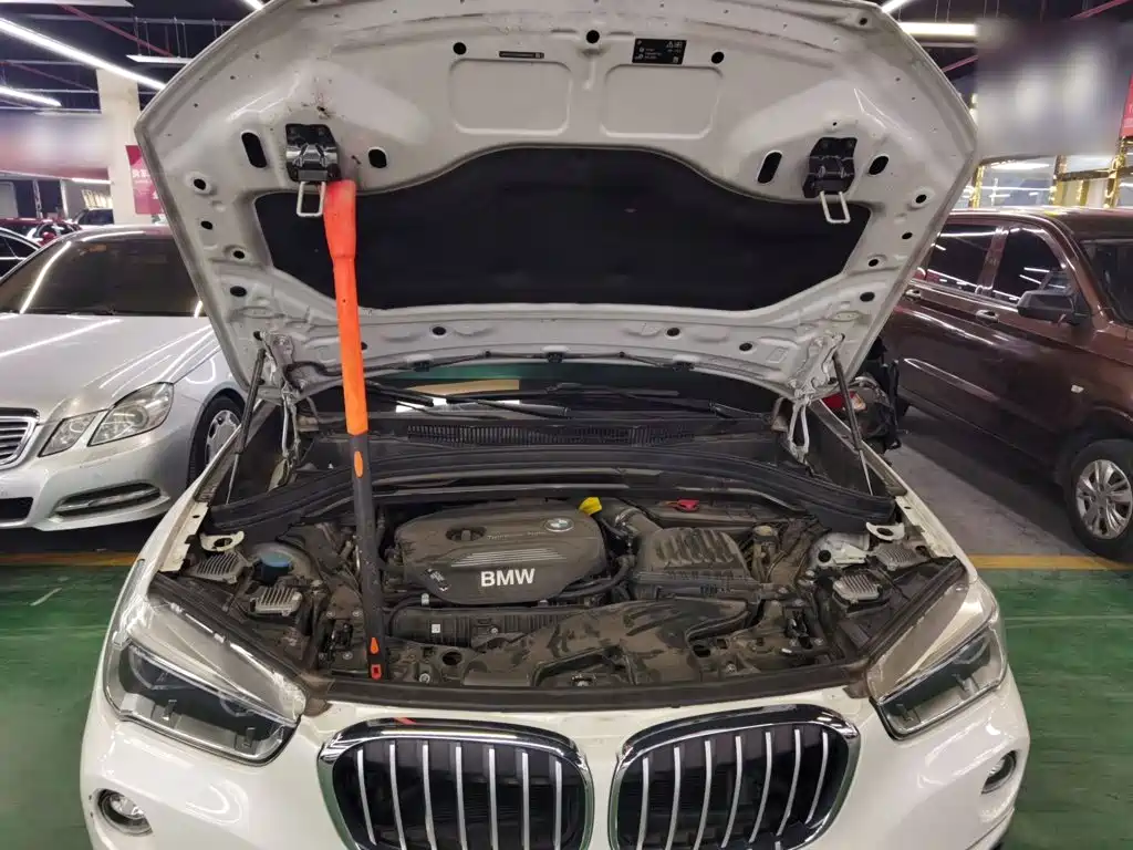 BMW X1 — фото 10