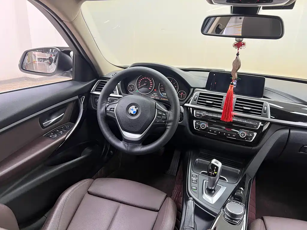 BMW 3 Series — фото 22