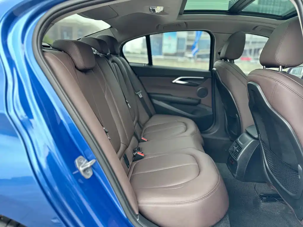 BMW 1 Series — фото 13