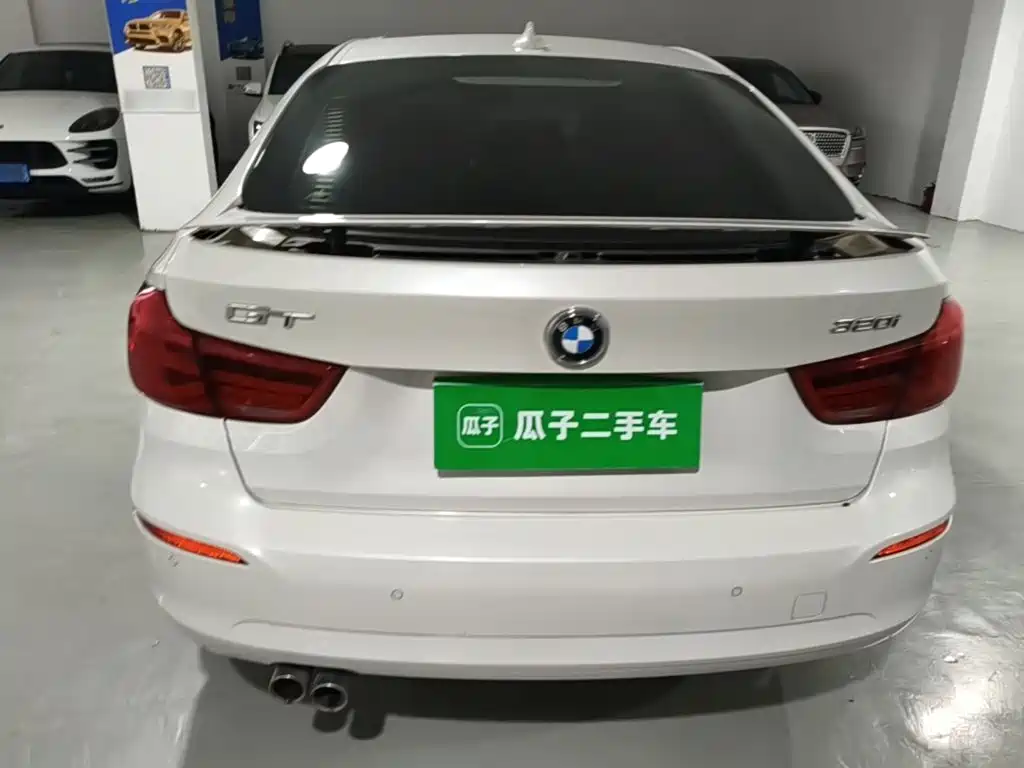 BMW 3 Series GT — фото 6