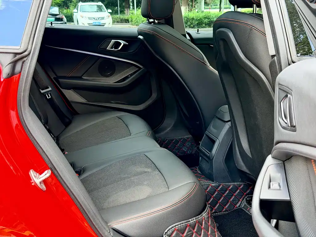 BMW 2 Series (Import) — фото 17