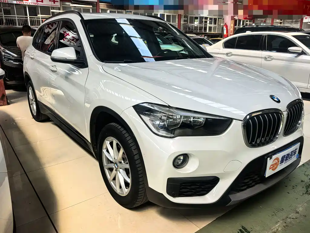 BMW X1 — фото 3