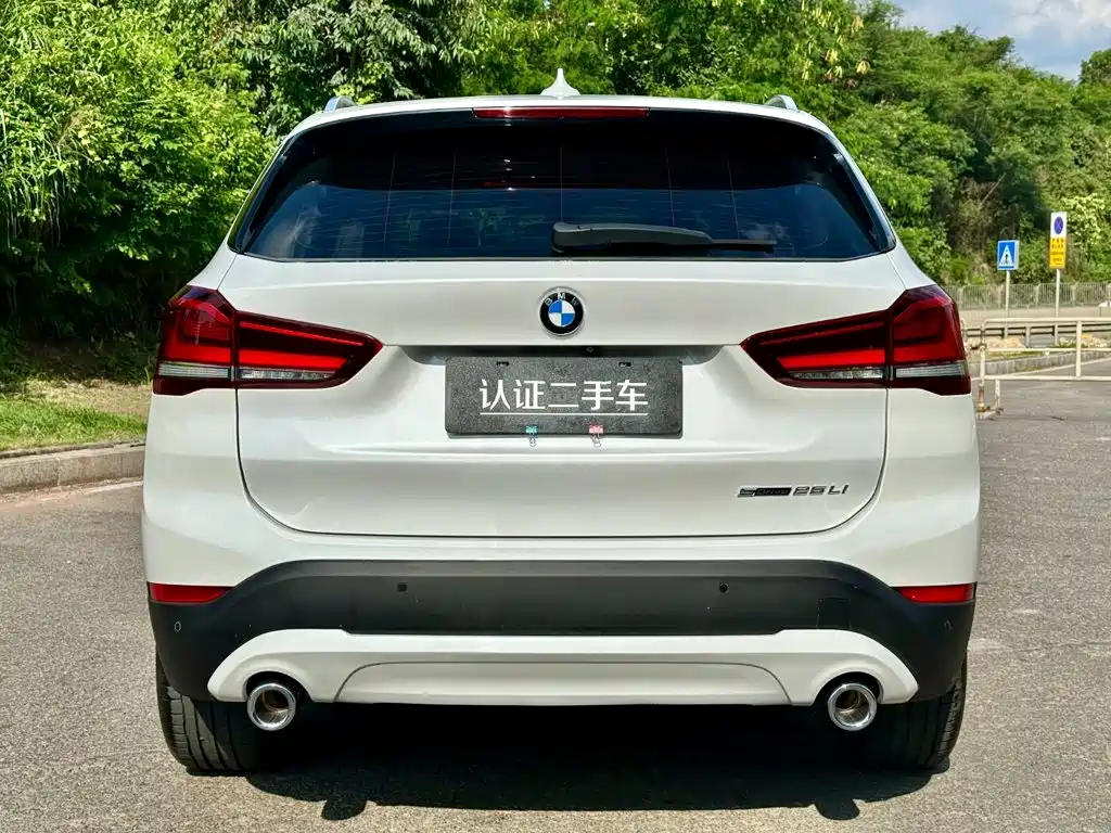 BMW X1 — фото 6