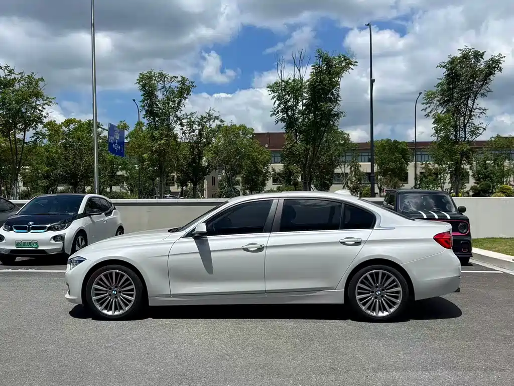 BMW 3 Series — фото 17