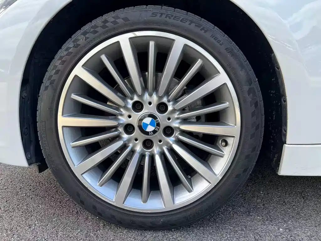 BMW 3 Series — фото 18
