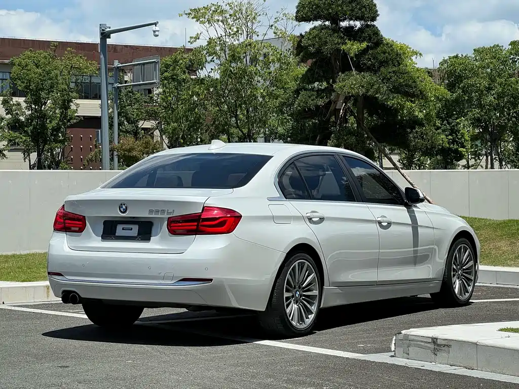 BMW 3 Series — фото 21