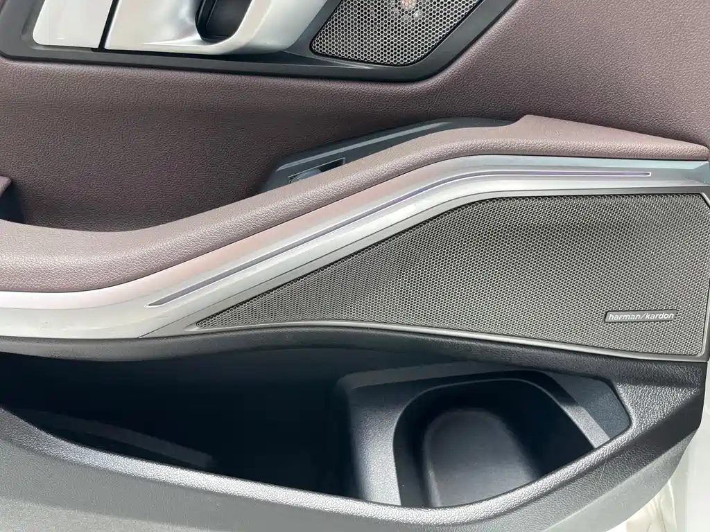 BMW 3 Series — фото 11