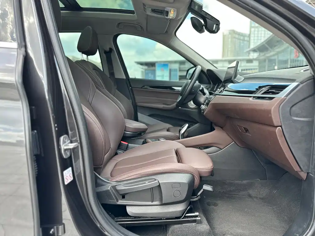 BMW X1 — фото 19