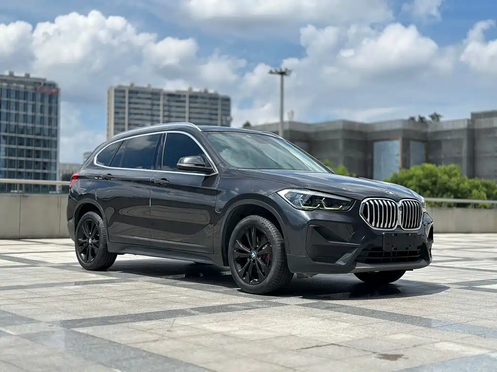 BMW X1 — фото 3