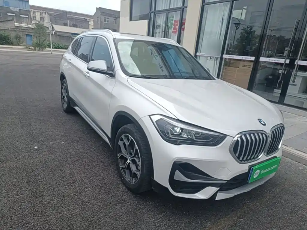 BMW X1 — фото 4