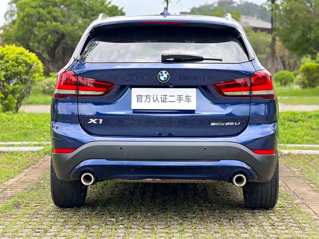 BMW X1 — фото 6