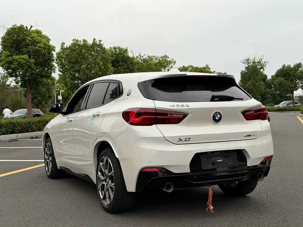 BMW X2 — фото 9