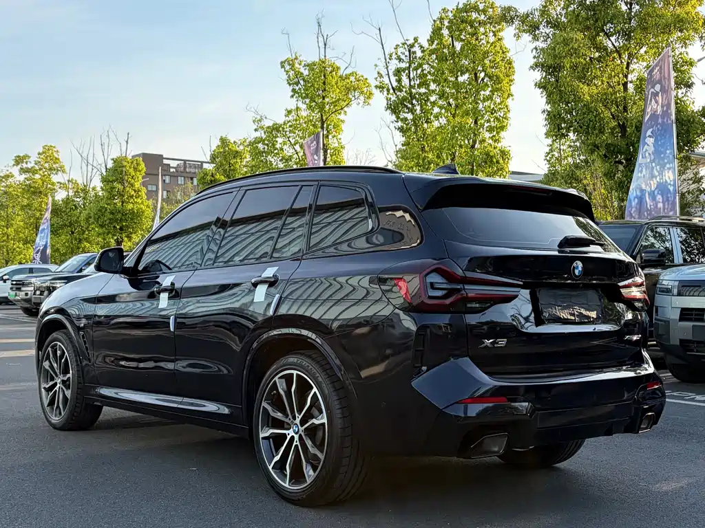 BMW X3 — фото 15