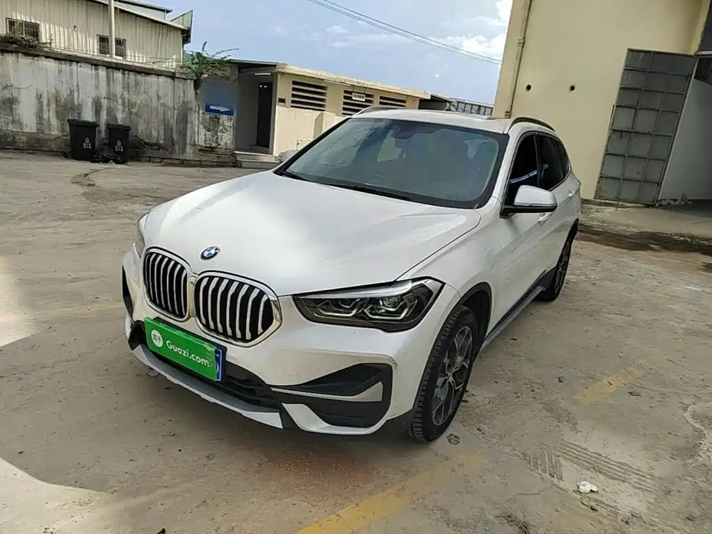 BMW X1 — фото 2
