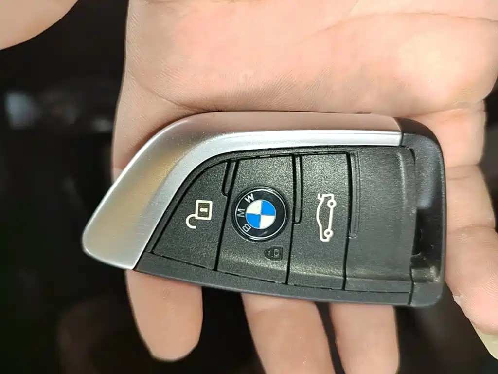 BMW X1 — фото 9