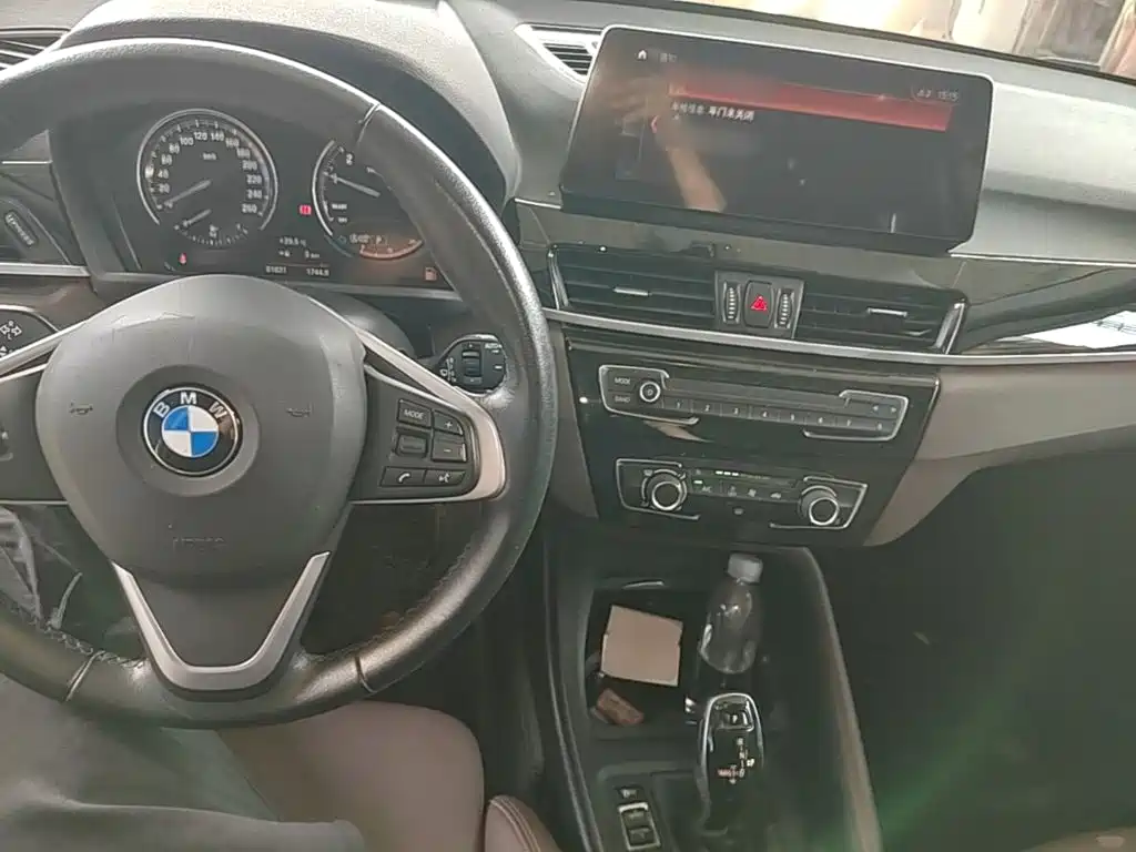 BMW X1 — фото 10