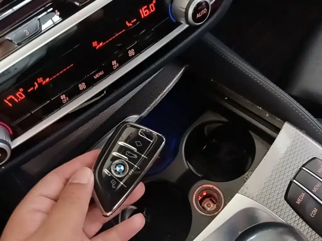 BMW 5 Series (Import) — фото 17