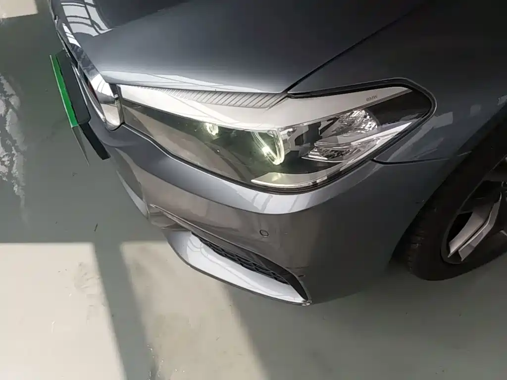 BMW 5 Series (Import) — фото 18