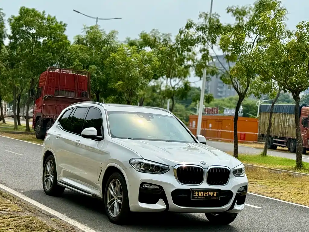 BMW X3 — фото 3