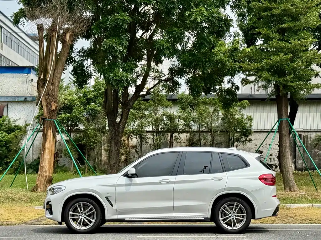 BMW X3 — фото 5