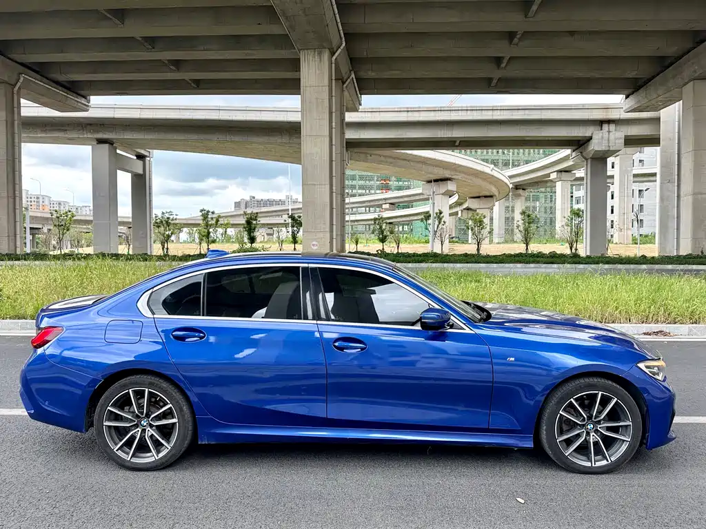 BMW 3 Series — фото 4