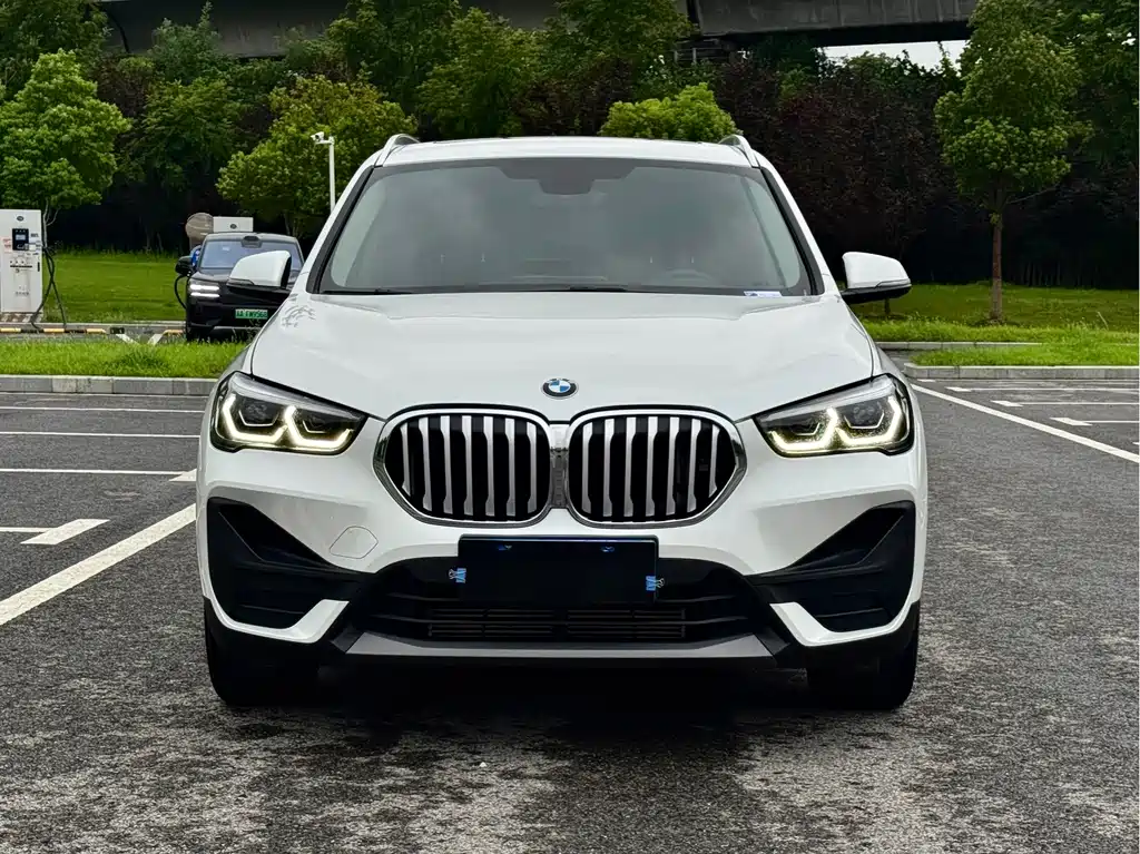 BMW X1 — фото 2